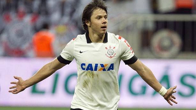 Delantero de Corinthians: Será complicado por lo que significa la U jugando de local