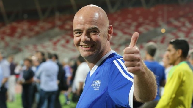 Infantino citó a presidente de la Conmebol: Nunca más el dinero será el fin