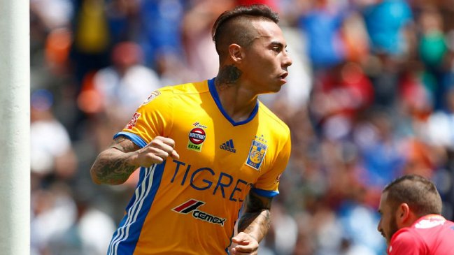 Eduardo Vargas desmintió rumores sobre una pelea con compañero de Tigres
