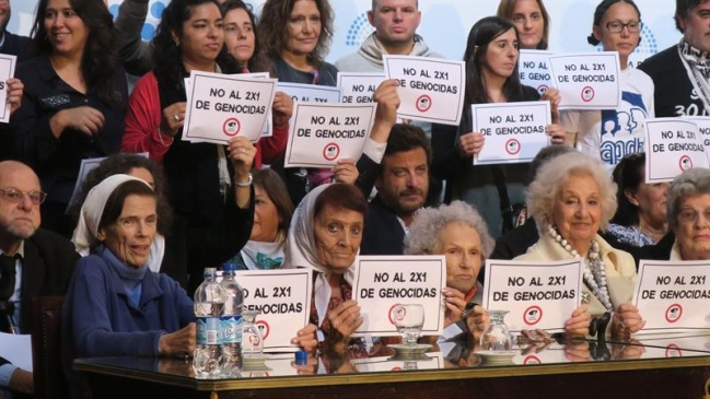 Argentina promulgó ley que restringe rebaja 