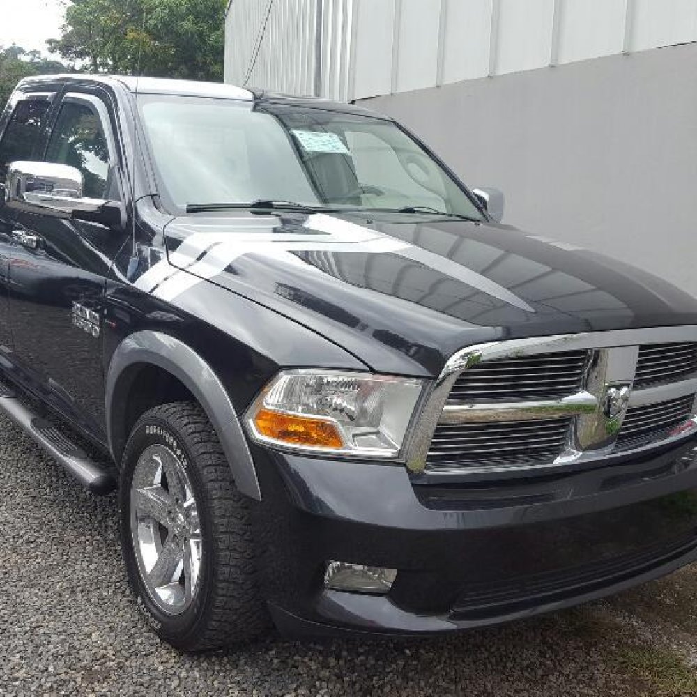 Alertan por falla en 1,25 millones de camionetas Dodge Ram