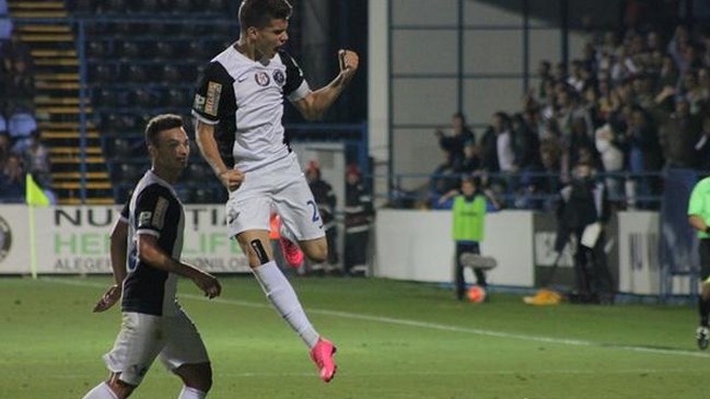 El equipo del mítico Gheorge Hagi se coronó campeón en Rumania