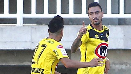 San Luis tomó ventaja ante Unión Española con gol de Carlos Escobar