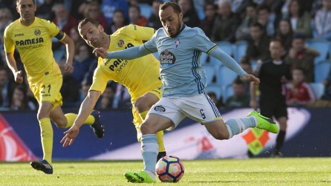 Marcelo Díaz se retiró lesionado en el choque entre Celta de Vigo y Alavés