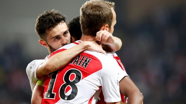 Mónaco y PSG respondieron con goleadas para mantener viva la lucha por la liga francesa