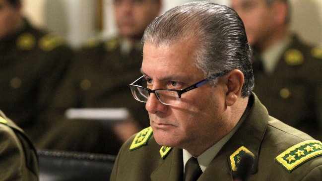 Fiscalía no perseverará en querella presentada por Villalobos contra periodista