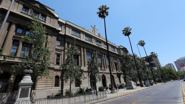 Gobierno llegó a acuerdo con la PUC tras demanda por incumplimientos con el AFI