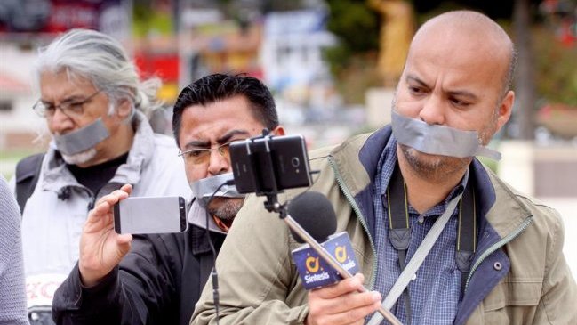 Periodista mexicana: Sentimos que la comunidad internacional nos ha abandonado