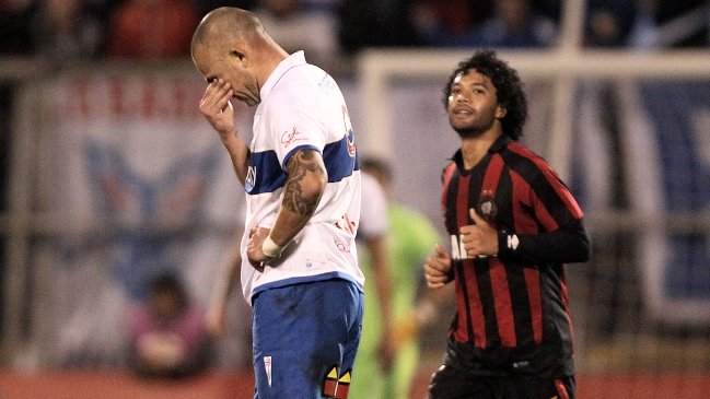 U. Católica se quedó sin copas internacionales tras caer con A. Paranaense