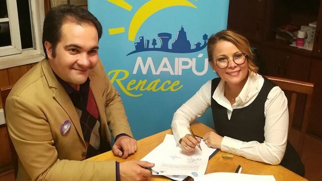 Alcaldes René de la Vega y Cathy Barriga firmaron acuerdo de colaboración