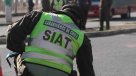 Vehículo volcó en pleno centro de Santiago