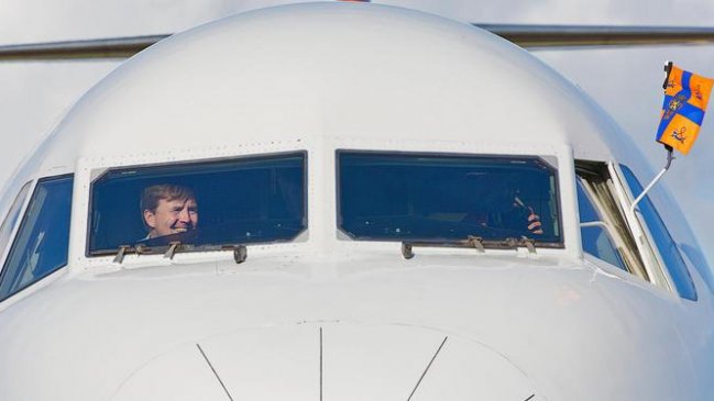 Rey de Holanda contó que ha trabajado como piloto los últimos 21 años