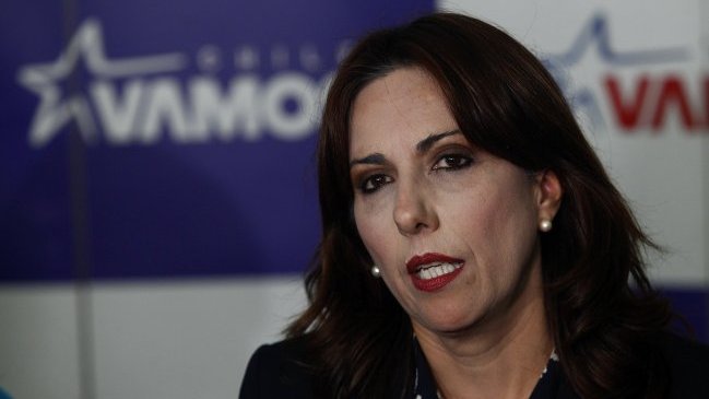 Frente Amplio denunció a Alejandra Bravo por propaganda electoral fuera de plazo