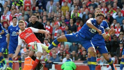 El triunfo de Arsenal de la mano de Alexis ante Everton en el cierre de la liga inglesa