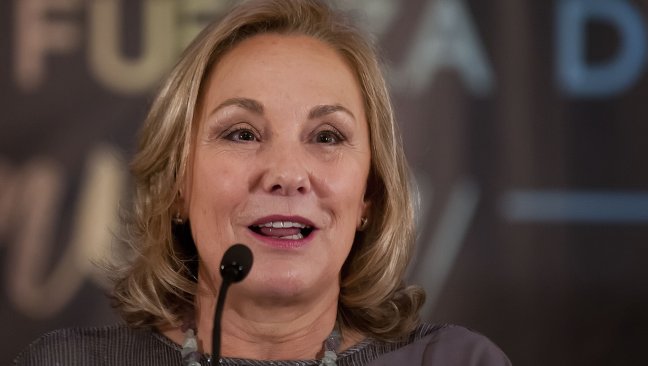 Cecilia Morel llamó a elevar el nivel del debate tras críticas por patrimonio de Piñera