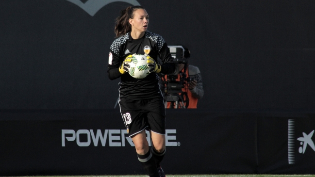 Presidenta Bachelet felicitó a Christiane Endler por su premio en España