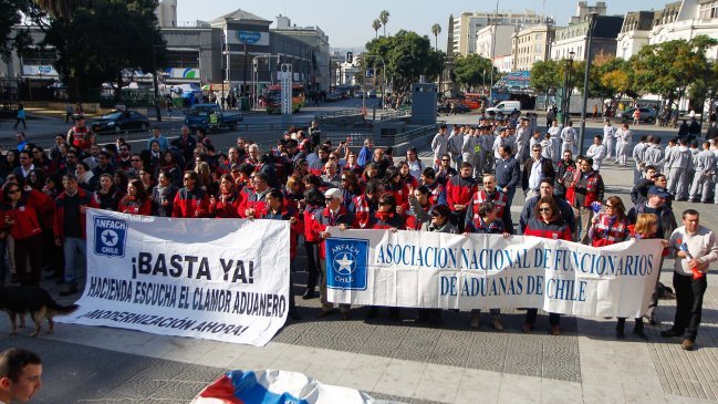 Trabajadores aduaneros realizarán 
