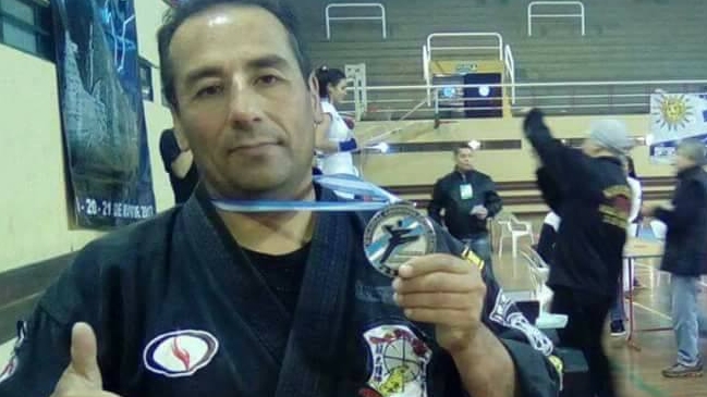 Robinson San Martín, el esforzado campeón mundial que durmió en un terminal de Argentina