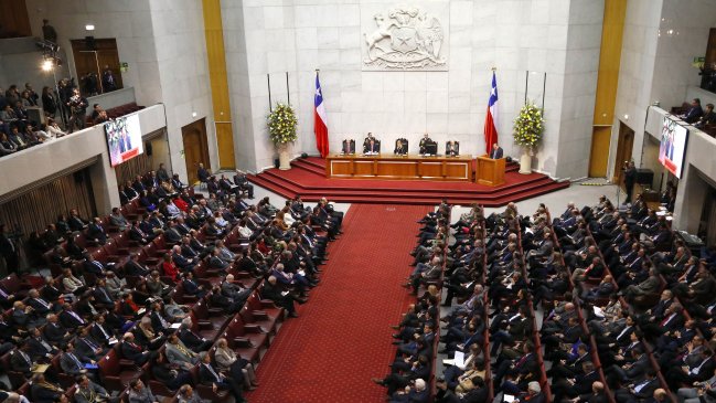 Cuenta pública: 10 postulantes a La Moneda no serán invitados a discurso de Presidenta