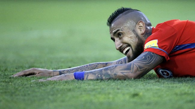 Iraquí busca ser el doble oficial de Arturo Vidal en redes sociales