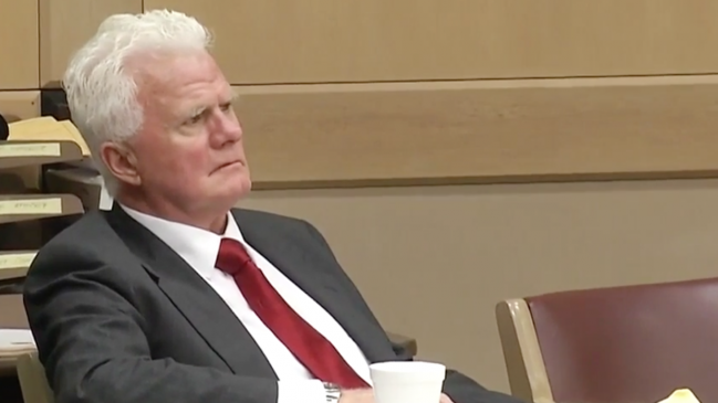 Declaran inocente a hombre acusado de asfixiar a su pareja