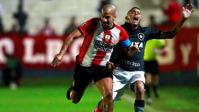 Estudiantes de La Plata venció a Botafogo y jugará la Copa Sudamericana