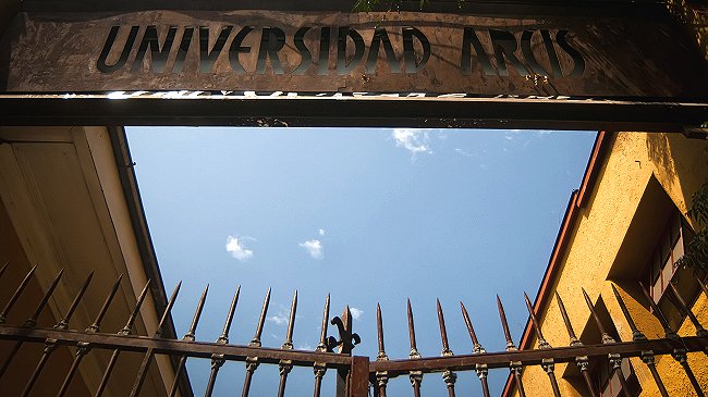 Estudiantes Arcis: El Mineduc tenía herramientas para salvar la universidad y no lo hizo