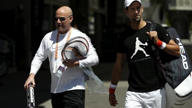 Djokovic tuvo su primer entrenamiento con Andre Agassi