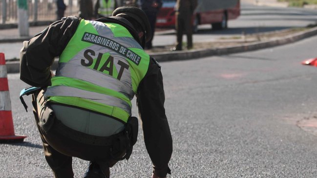 Conductor abandonó vehículo tras colisionar con Transantiago en Providencia