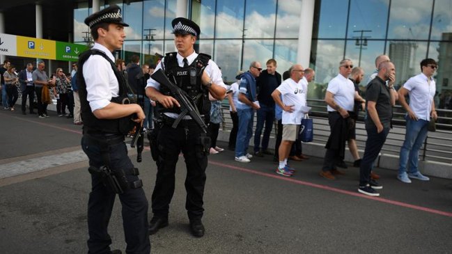 Policía británica interroga a 14 sospechosos por atentado de Manchester