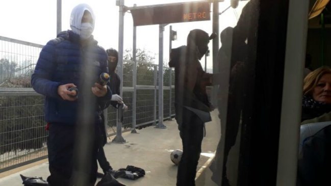Merval se querelló contra quienes rayaron vagón y agredieron a pasajero