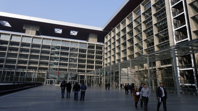 Detienen a falso médico denunciado por tocaciones impropias en Santiago