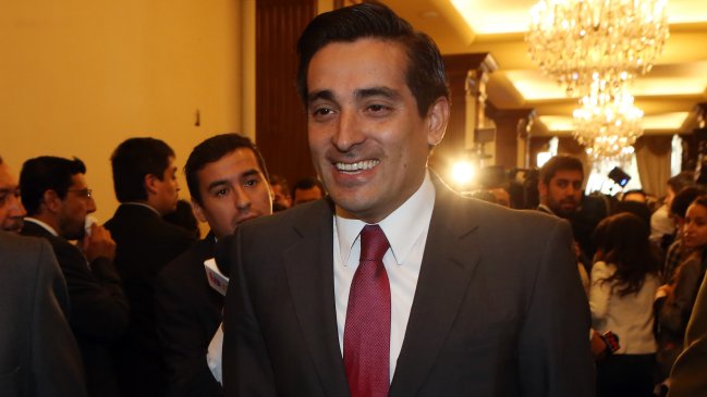 Caso Caval: Declaración de ex ministro Peñailillo sigue pendiente a pocos días de fin de plazo