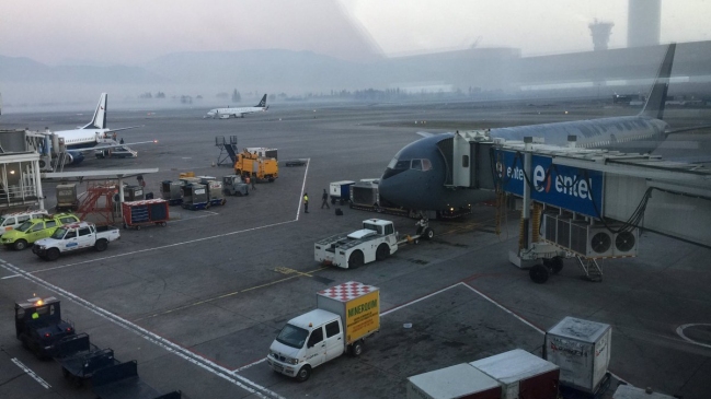 Falla mecánica en avión presidencial retrasó viaje de Bachelet a Canadá