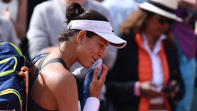 Muguruza fue eliminada por Mladenovic y no podrá reeditar su título en Roland Garros