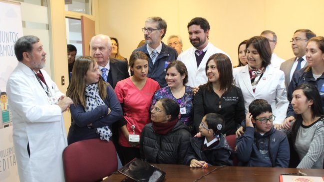 Hospital Regional de Concepción celebró exitosa activación de implantes auditivos