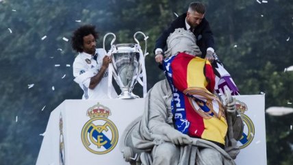 Real Madrid lució el título de la Champions en la capital española