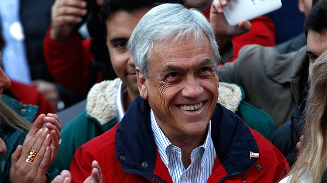 Piñera insiste en teoría sentimental por espionaje en Sofofa, pero admite: 