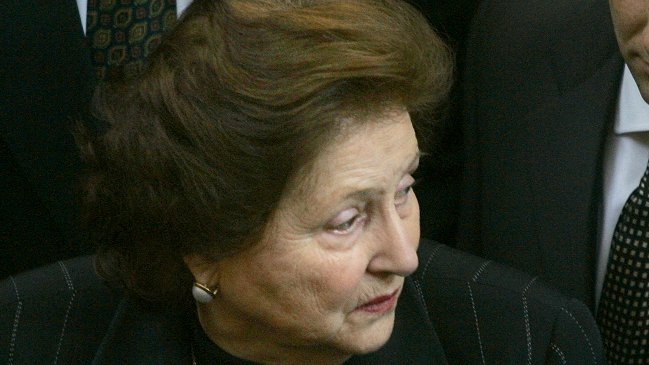 Lucía Hiriart padece depresión y demencia senil