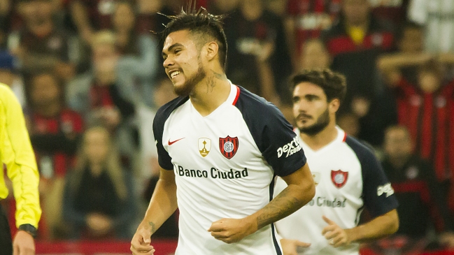 Diego Aguirre: A Paulo Díaz le veo un futuro en Europa