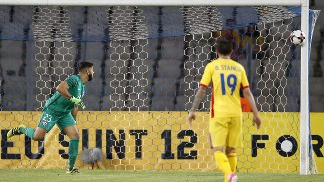 Juan Antonio Pizzi respaldó a Johnny Herrera: Es garantía para mí