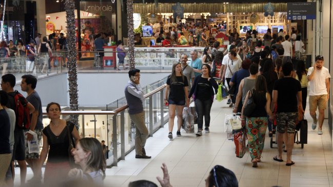 Tres millones de argentinos viajaron a Chile para comprar productos en 2016