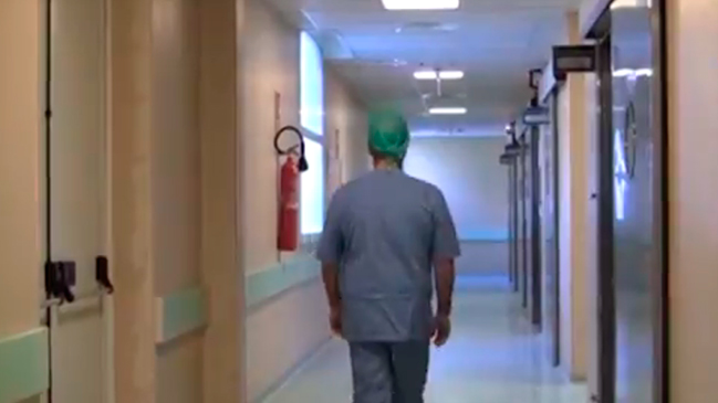 Indignación en Italia por paciente rodeada de hormigas en un hospital
