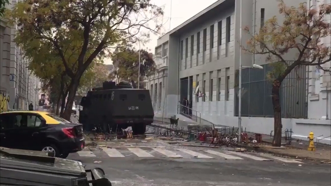 Incidentes en las afueras del Liceo de Aplicación