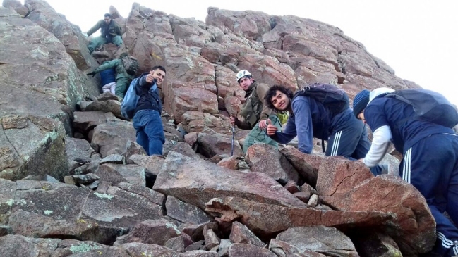 Rescatan a cuatro extraviados en el parque nacional La Campana