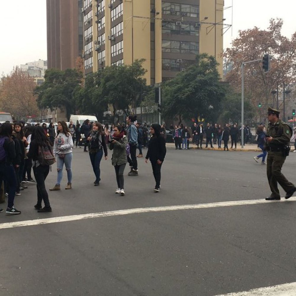 Protesta estudiantil en Providencia terminó con cuatro detenidos