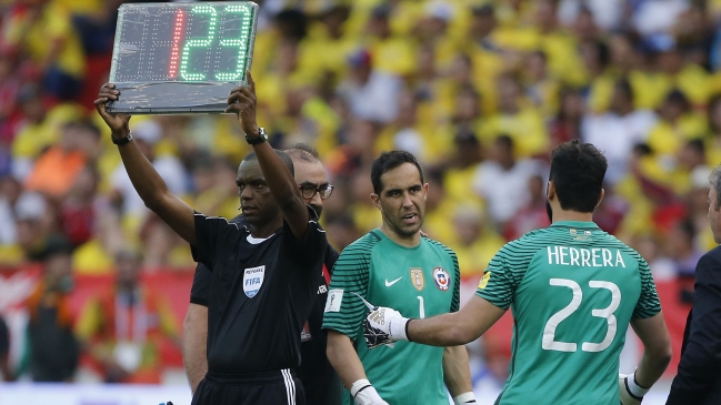 Marco van Basten confirmó que en la Copa Confederaciones habrá cuatro cambios