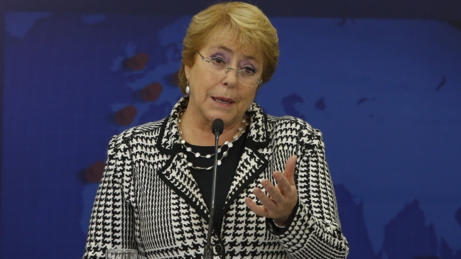 Frente Amplio cuestionó a Bachelet por calificarlos como 