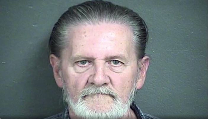 Hombre asaltó un banco para arrancar de su mujer y fue condenado a arresto domiciliario