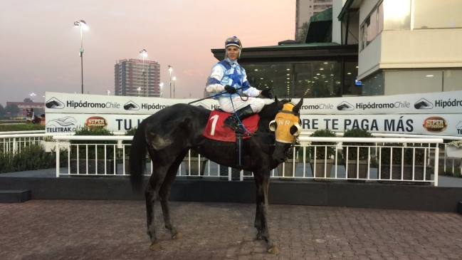 Jinete Elías Toledo destacó la jerarquía de Sentmenat al ganar el Premio Radio Cooperativa